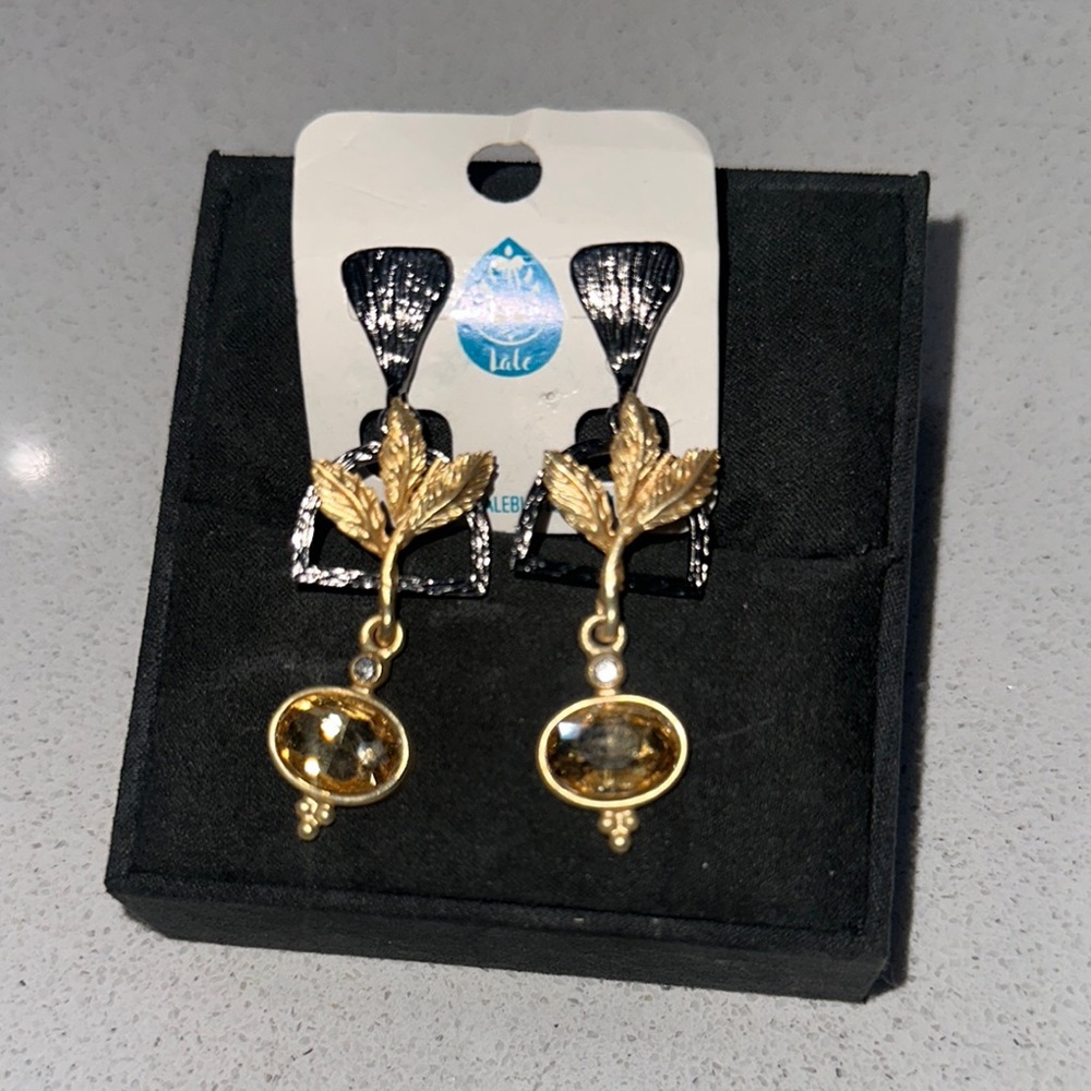 Gold Leaf Drop Earrings